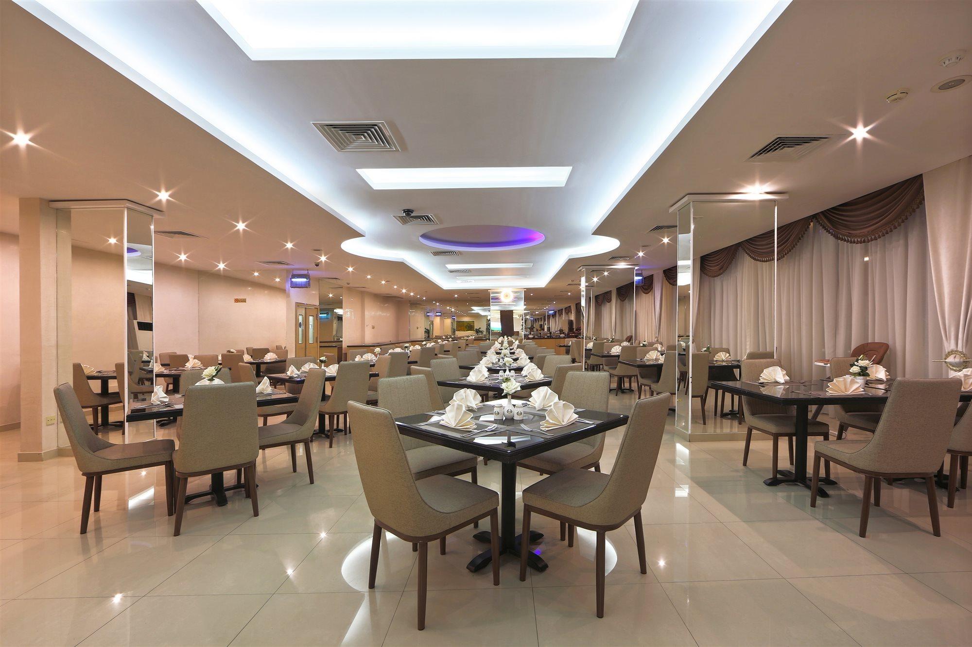 Nova Park Hotel Sharjah Exterior foto