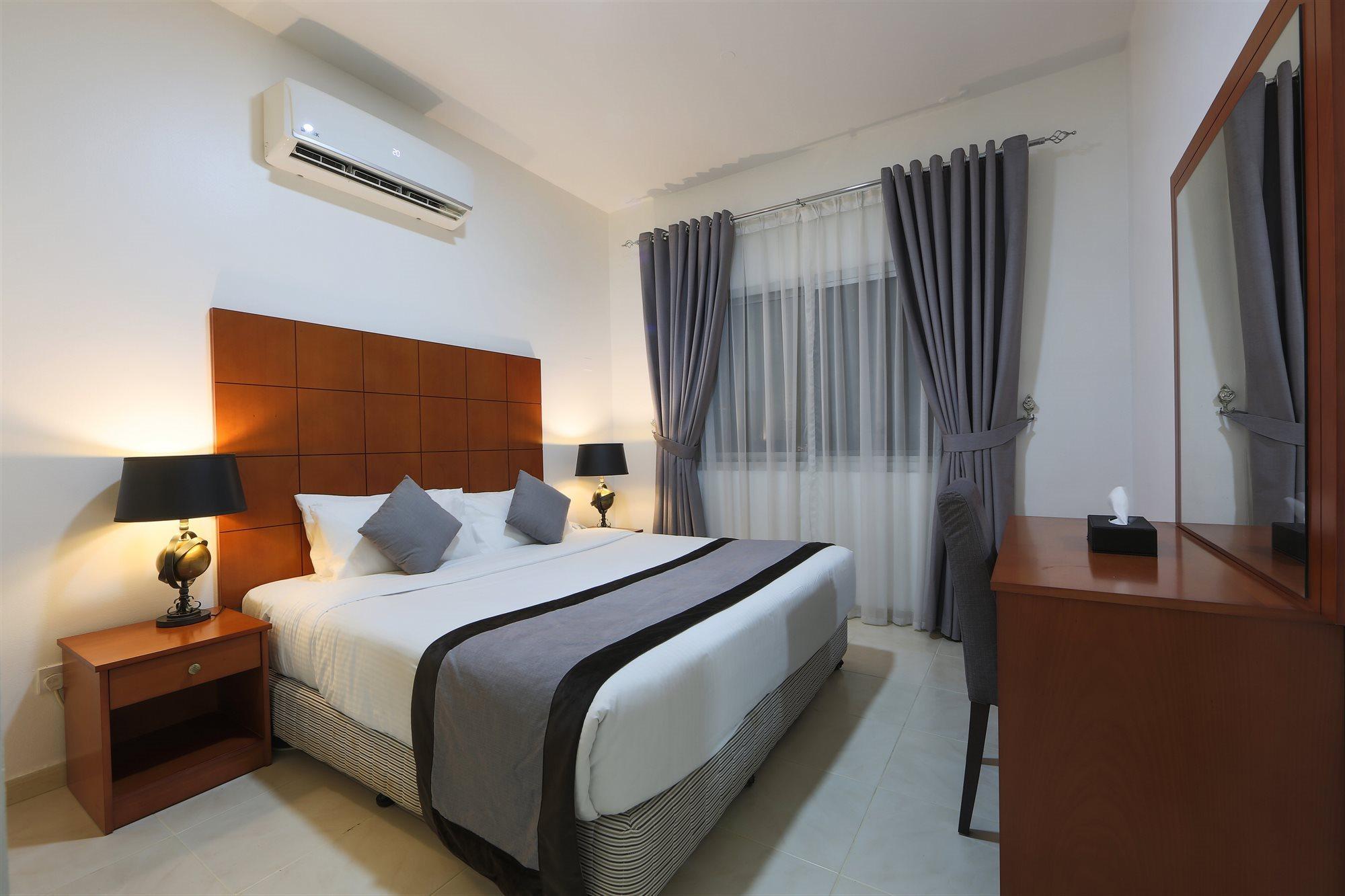 Nova Park Hotel Sharjah Exterior foto