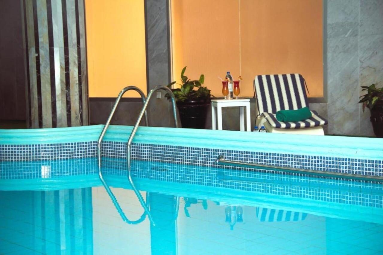 Nova Park Hotel Sharjah Exterior foto