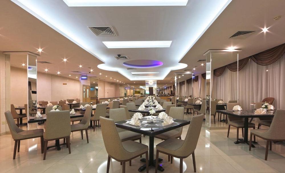 Nova Park Hotel Sharjah Exterior foto